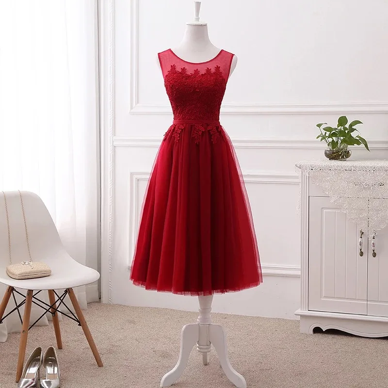 Best Selling Tea Length A-line Lace Short Evening Dress Elegant Many Colours Vestido De Festa Prom Party Dress Gown DR01M
Best Selling Tea Length A-line Lace Short Evening Dress Elegant Many Colours Vestido De Festa Prom Party Dress Gown DR01M