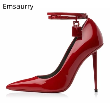 Sexy Red Patent Leather Locked Women Pumps New Spring Pointed Toe Metal Thin Heel Strap Shallow Shoes High Heel Work Shoes
Sexy Red Patent Leather Locked Women Pumps New Spring Pointed Toe Metal Thin Heel Strap Shallow Shoes High Heel Work Shoes