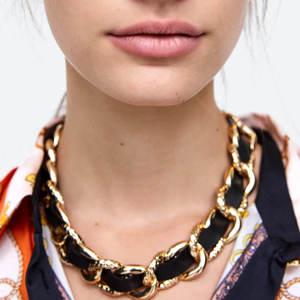 Vedawas ZA Women Leather Choker Necklace Bohemian Gold Color Maxi Statement Necklace Custom Jewelry Accessories Christmas Gifts
Vedawas ZA Women Leather Choker Necklace Bohemian Gold Color Maxi Statement Necklace Custom Jewelry Accessories Christmas Gifts