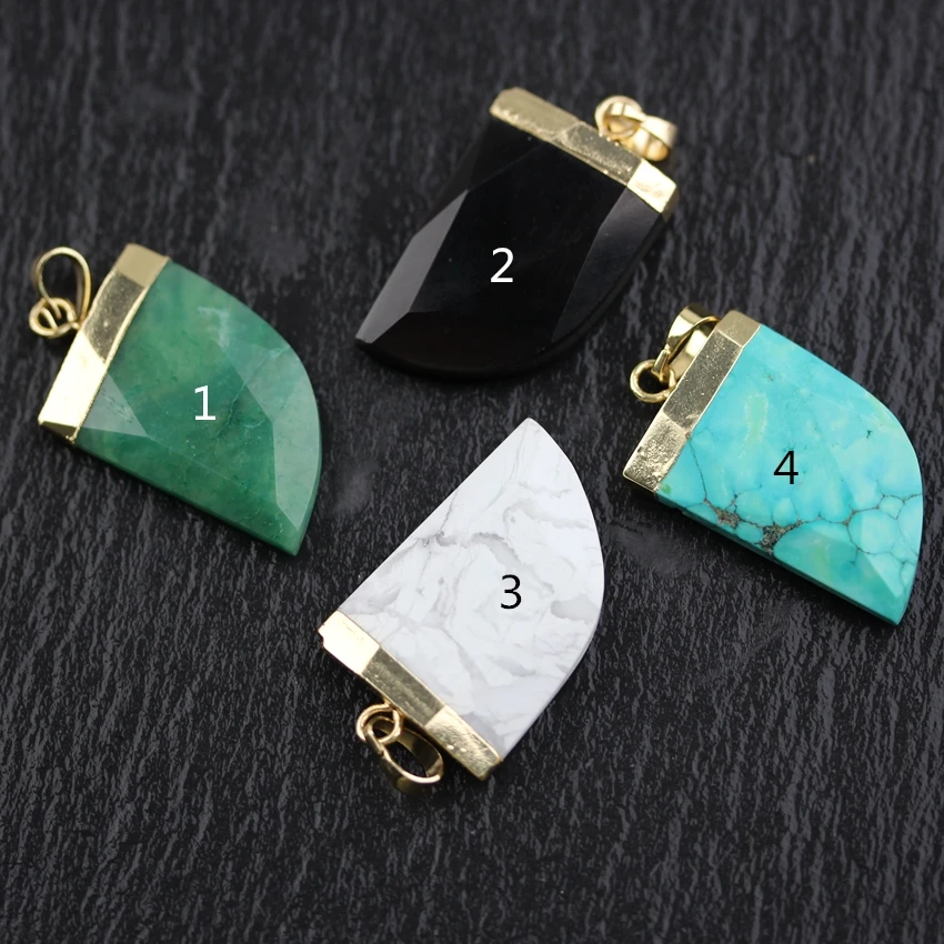 Wholesale Natural Gems Stone Horn Shape Healing Pendant,Golden Plated Bail Charms Necklace Jewelry
Wholesale Natural Gems Stone Horn Shape Healing Pendant,Golden Plated Bail Charms Necklace Jewelry
