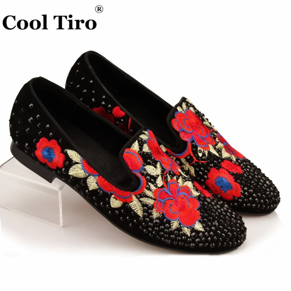 Cool Tiro Black Strass loafers Women Flats Female Slip Slippers Embroidery Flowers Crystal Suede Casual Shoes Genuine Leather
Cool Tiro Black Strass loafers Women Flats Female Slip Slippers Embroidery Flowers Crystal Suede Casual Shoes Genuine Leather