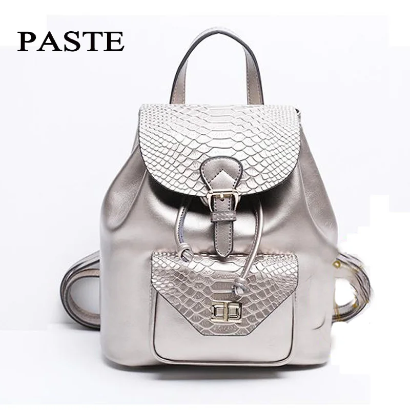 Luxury Silver Crocodile Pattern Cowhide Leather Backpack Women Fashion Double Shoulder Bag Magnetic Buckle College School Bag
Luxury Silver Crocodile Pattern Cowhide Leather Backpack Women Fashion Double Shoulder Bag Magnetic Buckle College School Bag