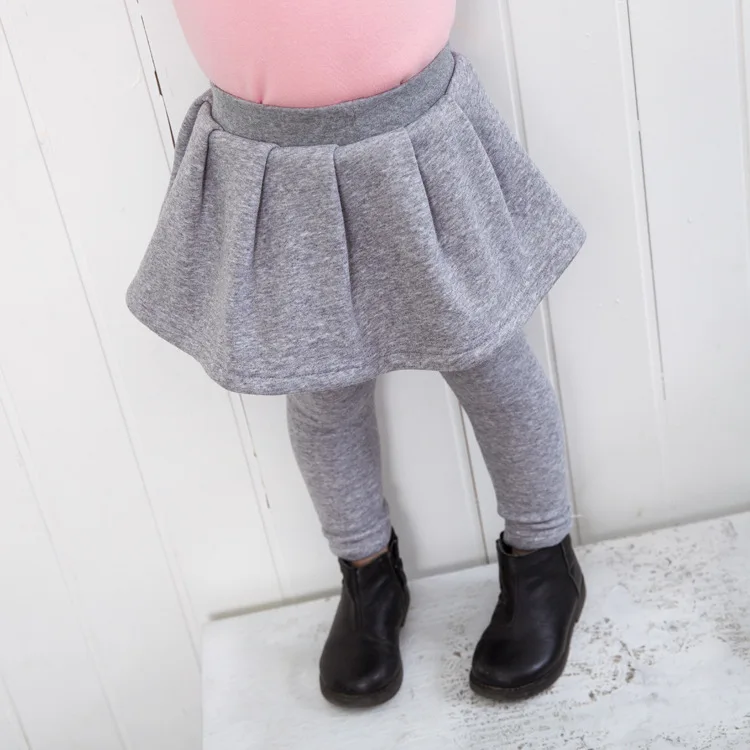 Girls Skirts Winter New arrival 0-4 years Baby Plus Velvet Pleated Skirt Thicken Leggings Children's clothing
Girls Skirts Winter New arrival 0-4 years Baby Plus Velvet Pleated Skirt Thicken Leggings Children's clothing
