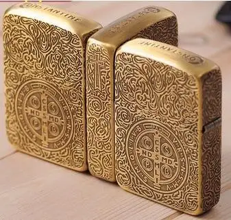 Free transportation 1PC high quality delivery of Constantine lighter box of kerosene windproof lighter 222
Free transportation 1PC high quality delivery of Constantine lighter box of kerosene windproof lighter 222