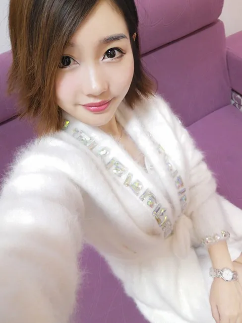 Free shipping new knitted genuine mink cashmere coat Top kojah velvet design long fur sweater women cardigan knitted mink jacket
Free shipping new knitted genuine mink cashmere coat Top kojah velvet design long fur sweater women cardigan knitted mink jacket