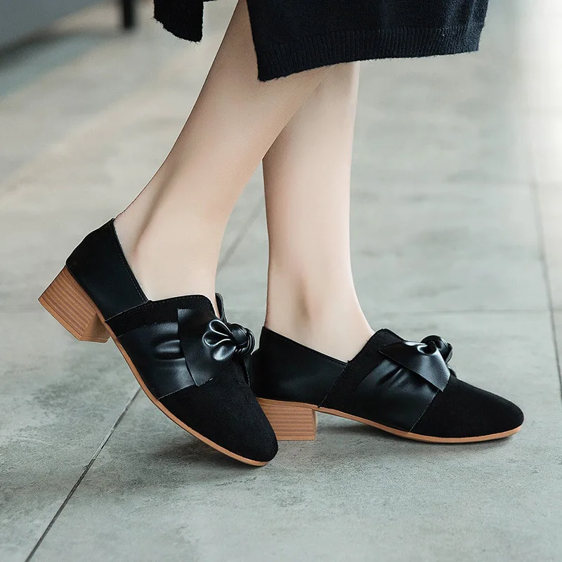 Women Bowtie Low Heel Shoes Suede Slip On Pumps Female Pointed Toe Autumn Fashion Elegant Ladies Comfortable Casual Shoes 2019
Women Bowtie Low Heel Shoes Suede Slip On Pumps Female Pointed Toe Autumn Fashion Elegant Ladies Comfortable Casual Shoes 2019