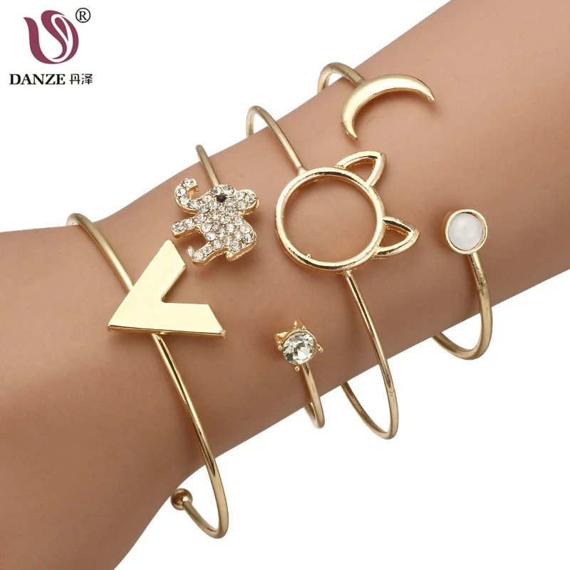 DANZE 4 Pcs/lot Boho Simple Gold Color Alloy Cat Elephant Moon Bracelet Set for Women Open Cuff Adjustable Bracelet Bangle Gift
DANZE 4 Pcs/lot Boho Simple Gold Color Alloy Cat Elephant Moon Bracelet Set for Women Open Cuff Adjustable Bracelet Bangle Gift