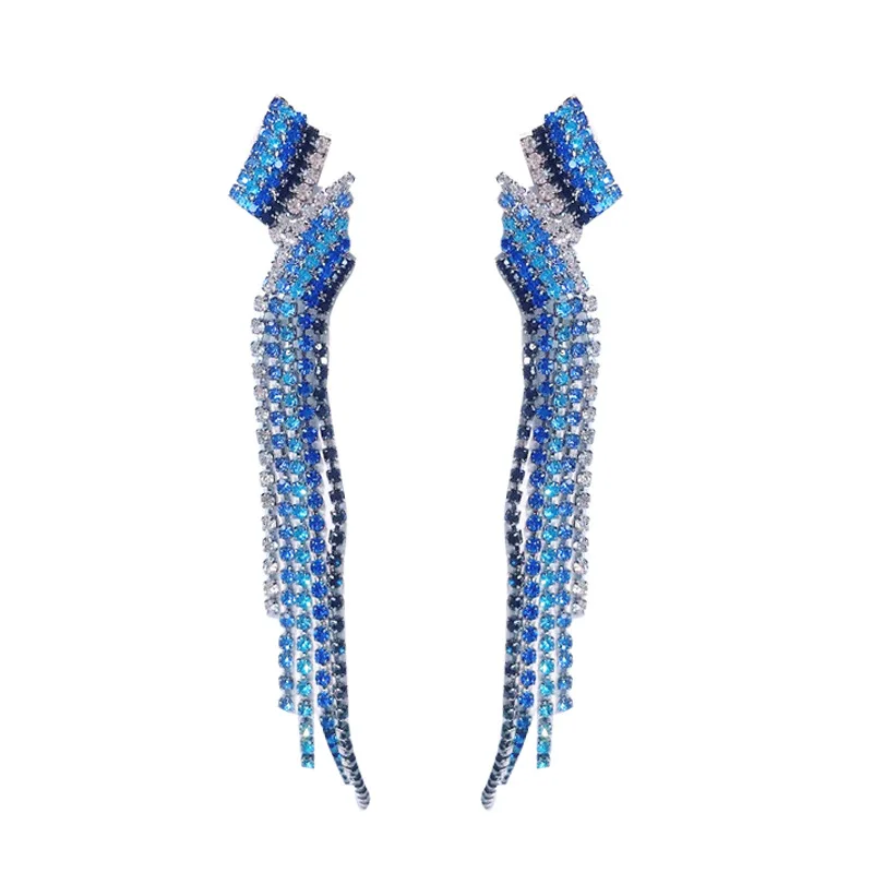 New Creative Wings Shape Rhinestone Eardrop Geometric Statement Hanging Earrings Metal Pendant Fashion Jewelry Female Models
New Creative Wings Shape Rhinestone Eardrop Geometric Statement Hanging Earrings Metal Pendant Fashion Jewelry Female Models