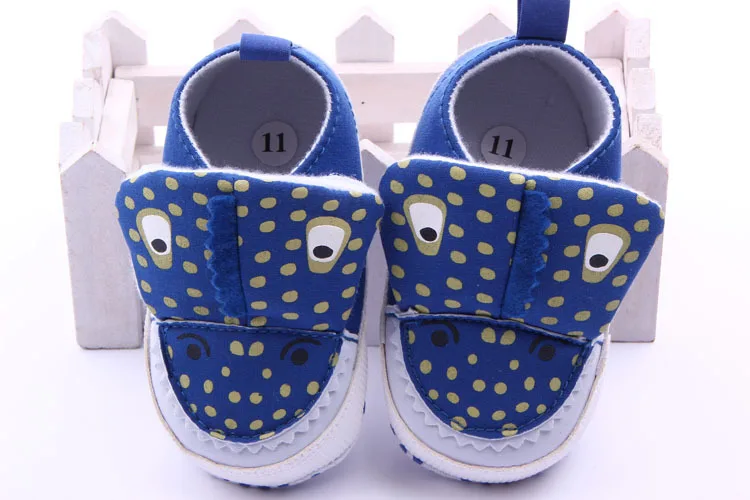 New Spring Crocodile baby toddler First Walkers soft sole prewalker Shoes Newborn boys girls canvas sneakers bebe sapatos 0-18M
New Spring Crocodile baby toddler First Walkers soft sole prewalker Shoes Newborn boys girls canvas sneakers bebe sapatos 0-18M