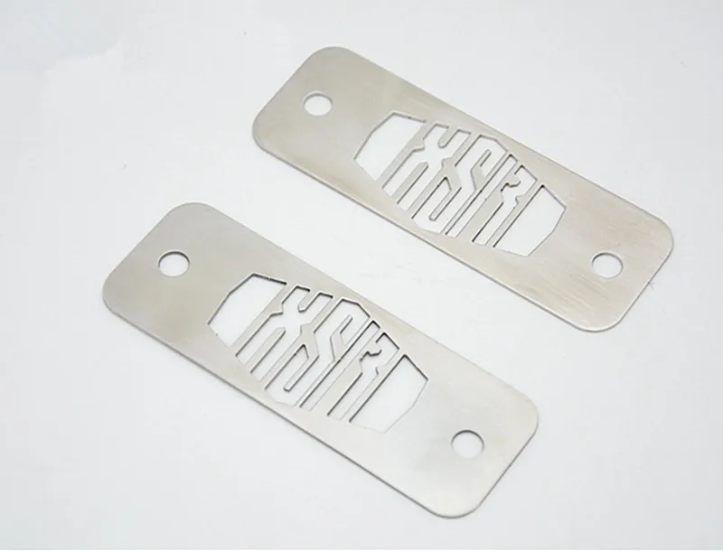 1 pairs Powder Coated Stainless Fuse Box Top Plates 1Pair For Yamaha XSR 900 Silver XSR900
1 pairs Powder Coated Stainless Fuse Box Top Plates 1Pair For Yamaha XSR 900 Silver XSR900