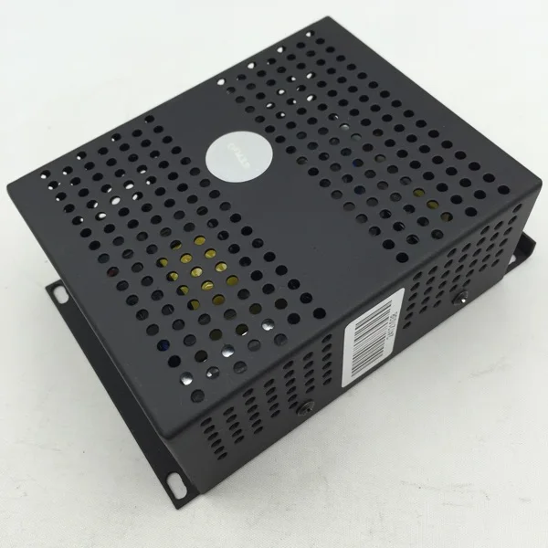 Free shipping 12V 5A intelligent charger Charge Regulator generator Float Charge diesel engine battery charger
Free shipping 12V 5A intelligent charger Charge Regulator generator Float Charge diesel engine battery charger