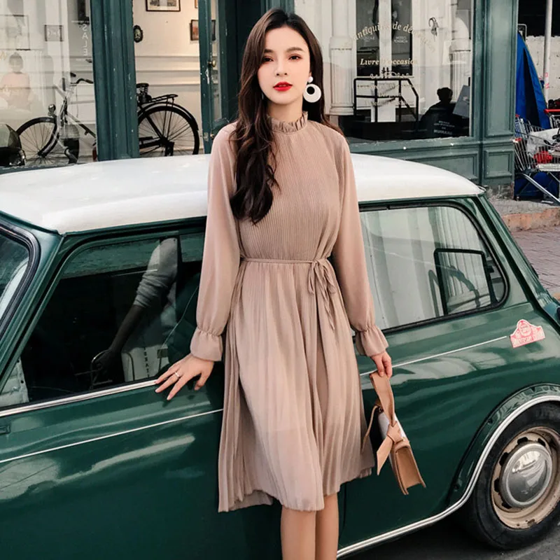 Plus Size Dress Women Chiffon Elegant Vestido Ruffle Pleated 2019 Spring Autumn Long Sleeve Solid Black Vintage Polka Dot B031
Plus Size Dress Women Chiffon Elegant Vestido Ruffle Pleated 2019 Spring Autumn Long Sleeve Solid Black Vintage Polka Dot B031