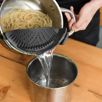 Kitchen Tools Anti Spill Rice Vegetable Fruit Wash Colanders Pan Strainer Clip On Pasta For Draining Liquid Cooking Tools
Kitchen Tools Anti Spill Rice Vegetable Fruit Wash Colanders Pan Strainer Clip On Pasta For Draining Liquid Cooking Tools