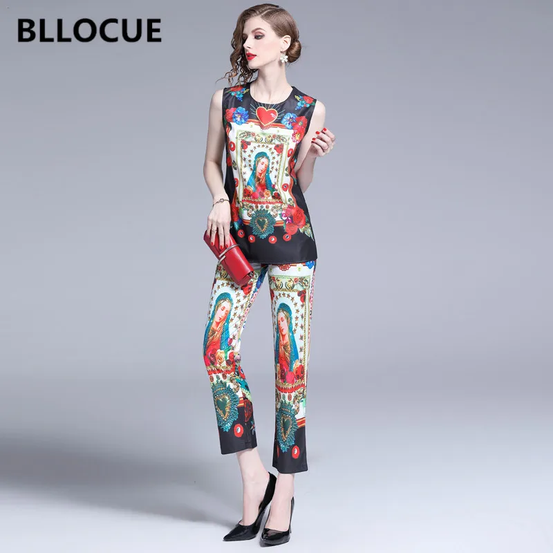 BLLOCUE Fashion Designer Runway Suit Set Women's Sleeveless Retro Pattern Print Tops T-shirt +Pants Set 2 Piece Sets
BLLOCUE Fashion Designer Runway Suit Set Women's Sleeveless Retro Pattern Print Tops T-shirt +Pants Set 2 Piece Sets