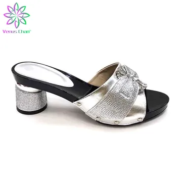 2019 New Women Slippers Shoes Silver Color African Women Wedding Shoes Elegant Italian Woman Shoe with Stone Woman Summer Pumps
2019 New Women Slippers Shoes Silver Color African Women Wedding Shoes Elegant Italian Woman Shoe with Stone Woman Summer Pumps