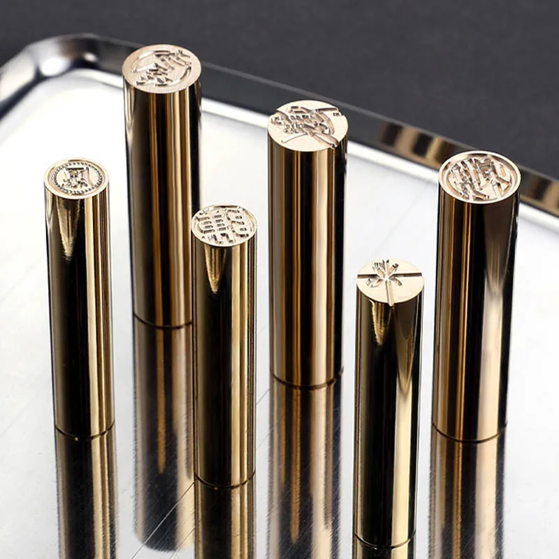 1Pcs 1.5cm portable type Envelope Sealing Stamps Vintage Card Decor Cylindrical Brass Documents Sealing Stamp Seal Wax Paint
1Pcs 1.5cm portable type Envelope Sealing Stamps Vintage Card Decor Cylindrical Brass Documents Sealing Stamp Seal Wax Paint