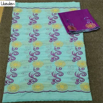 Pretty Embroidery Cotton lace fabric 2019african dry lace with chiffon blouse high quality swiss voile lace 5+2yards/lot O91-12
Pretty Embroidery Cotton lace fabric 2019african dry lace with chiffon blouse high quality swiss voile lace 5+2yards/lot O91-12