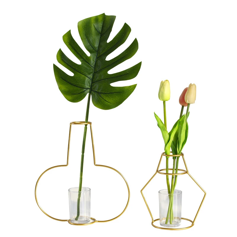 New Mini Golden Metal Flower Vase Home Decoration Desktop Decor Furnishing Articles
New Mini Golden Metal Flower Vase Home Decoration Desktop Decor Furnishing Articles