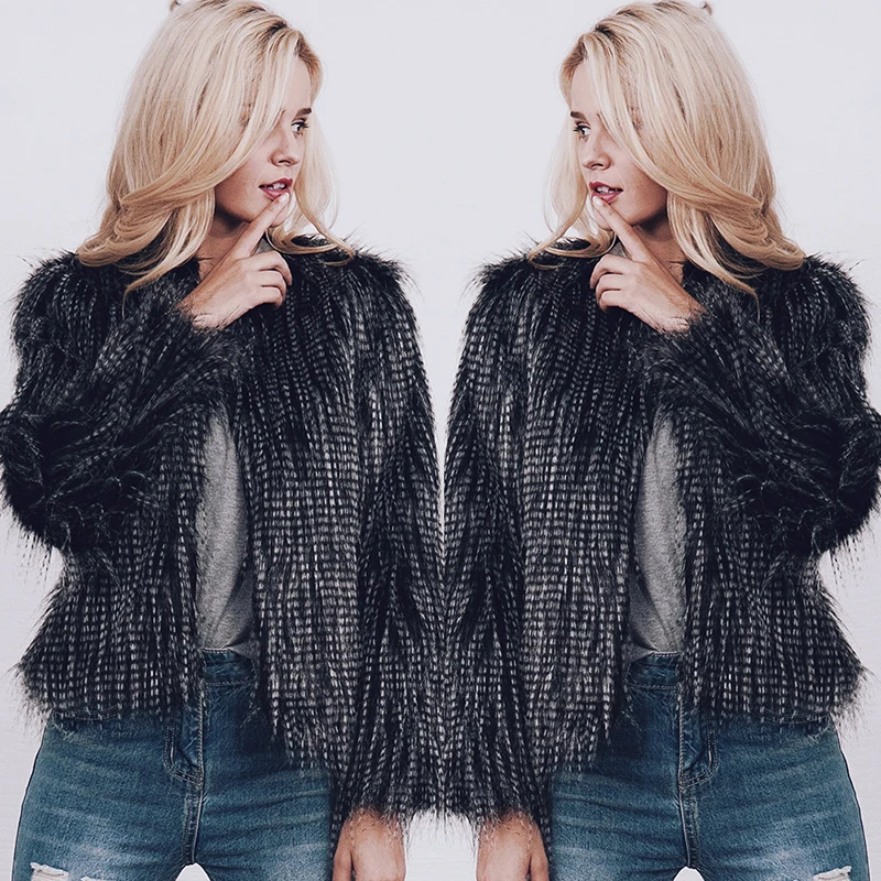2018 New Women's Autumn Winter Models Faux Peacock Wool Fox Fur Black and White Jacquard Jacket Warm Loose Female Overware
2018 New Women's Autumn Winter Models Faux Peacock Wool Fox Fur Black and White Jacquard Jacket Warm Loose Female Overware