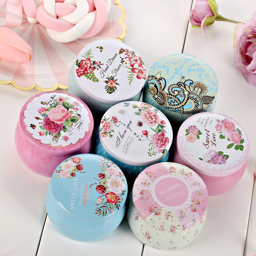 1PC Rose Tea Pot Tin Box Small Fresh Home Garden Personality Candy Box Drum-shaped Vintage Cookie Box Festive Party Supplies
1PC Rose Tea Pot Tin Box Small Fresh Home Garden Personality Candy Box Drum-shaped Vintage Cookie Box Festive Party Supplies