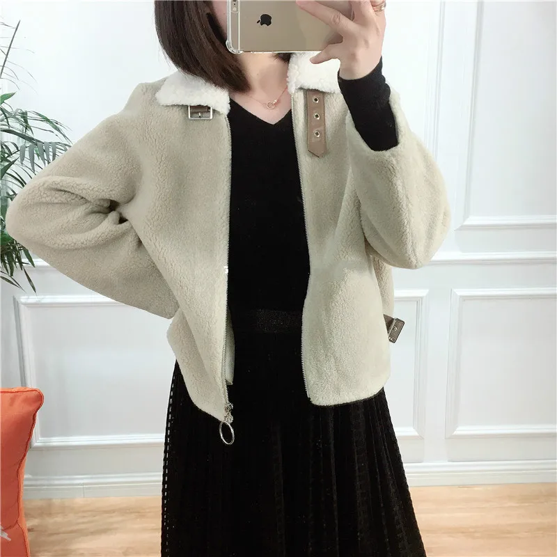 Real Fur Coat Women Autumn Winter Korean Cute Sheep Fur Jacket Casual Warm Woolen Coat Abrigos Mujer Invierno 2019 YY549
Real Fur Coat Women Autumn Winter Korean Cute Sheep Fur Jacket Casual Warm Woolen Coat Abrigos Mujer Invierno 2019 YY549