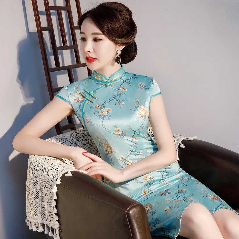 Oversize 3XL Print Flower Chinese Prom Dress Elegant Chinese Style Mandarin Coller Qipao Sexy Reyon Cheongsam Mini Vestidos 3XL
Oversize 3XL Print Flower Chinese Prom Dress Elegant Chinese Style Mandarin Coller Qipao Sexy Reyon Cheongsam Mini Vestidos 3XL