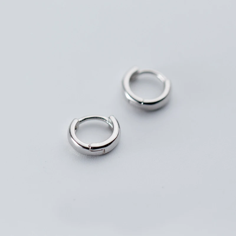 MloveAcc 100% 925 Sterling Silver Hoop Geometric Ear Earrings for Women Fashion Silver Earings Jewelry
MloveAcc 100% 925 Sterling Silver Hoop Geometric Ear Earrings for Women Fashion Silver Earings Jewelry