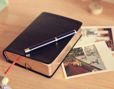 Super thick creative notebook black leather notepad sketchbook retro diary book leather journal sketchbook notebook diary
Super thick creative notebook black leather notepad sketchbook retro diary book leather journal sketchbook notebook diary