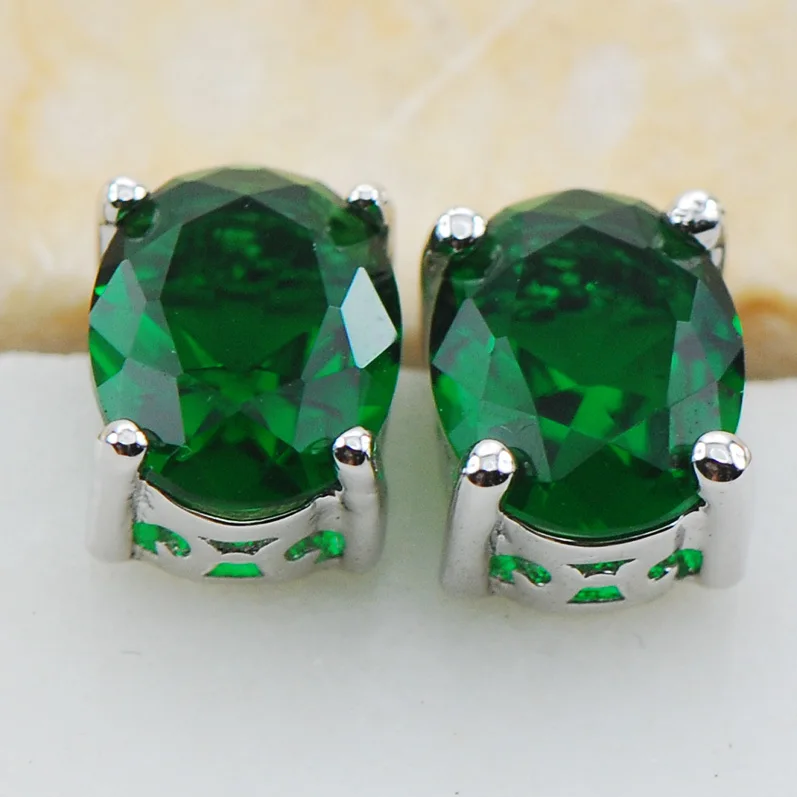 Simulated Emerald 925 Sterling Silver Stud Earrings PE03 This item Min order is $10
Simulated Emerald 925 Sterling Silver Stud Earrings PE03 This item Min order is $10