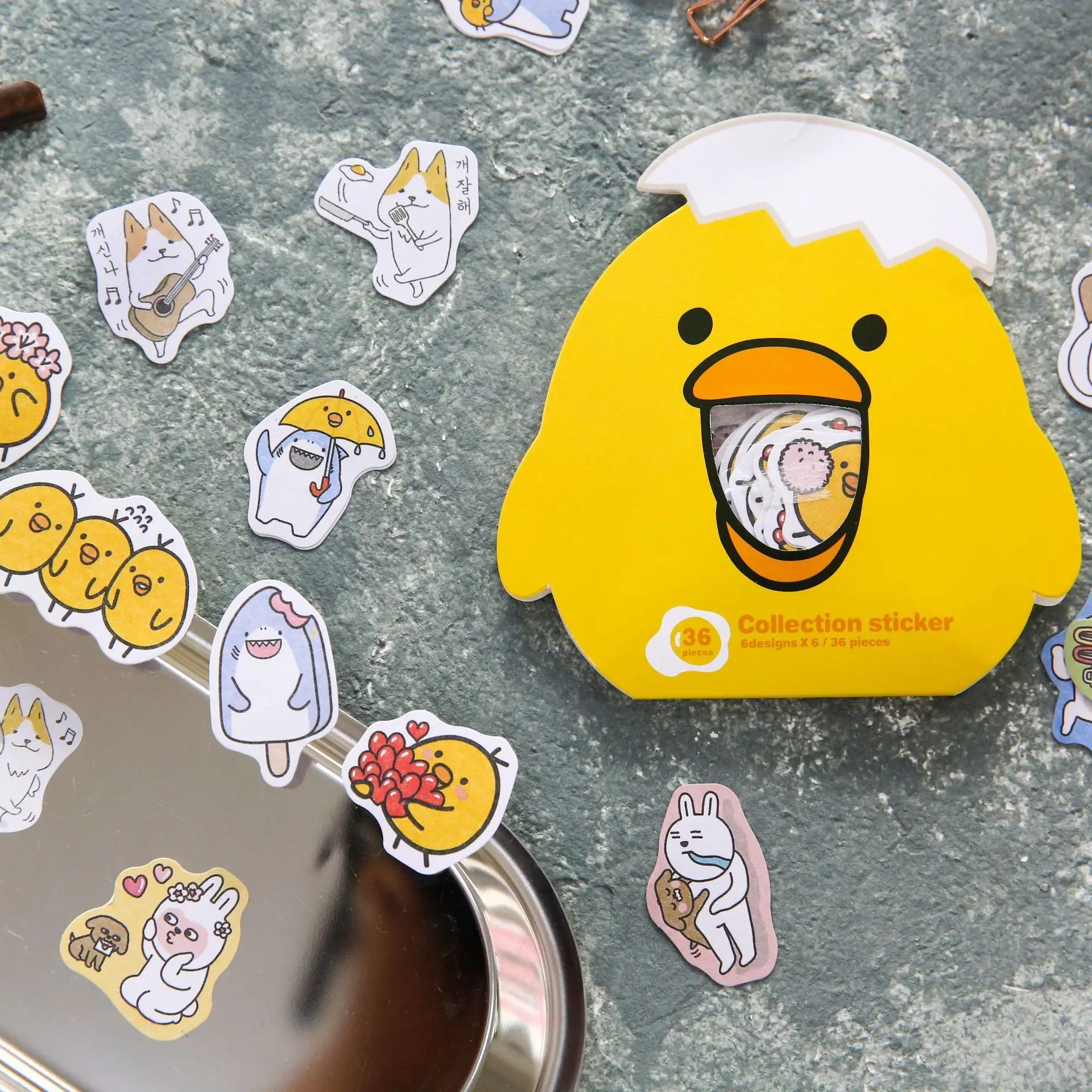 Creative cute cartoon animal transparent PVC lifelog sticker package DIY diary stickers decorative material
Creative cute cartoon animal transparent PVC lifelog sticker package DIY diary stickers decorative material