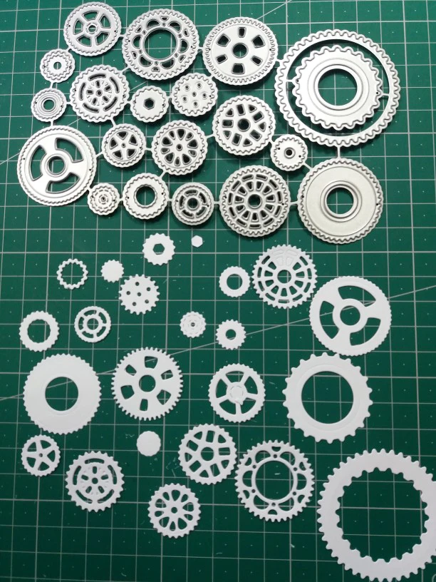 Metal cutting dies Gear Set 2019 New stencil for DIY Scrapbooking DIY Scrapbook Paper Album Craft Cutting Dies 126*136mm
Metal cutting dies Gear Set 2019 New stencil for DIY Scrapbooking DIY Scrapbook Paper Album Craft Cutting Dies 126*136mm