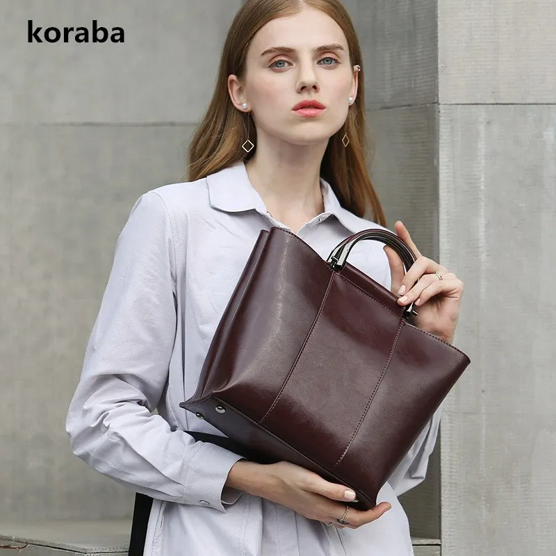Handmade High Quality Natural Cow Leather Bag Genuine Leather Women handbags Zipper 2018 Fashion Motorcycle Messenger Bags Women
Handmade High Quality Natural Cow Leather Bag Genuine Leather Women handbags Zipper 2018 Fashion Motorcycle Messenger Bags Women