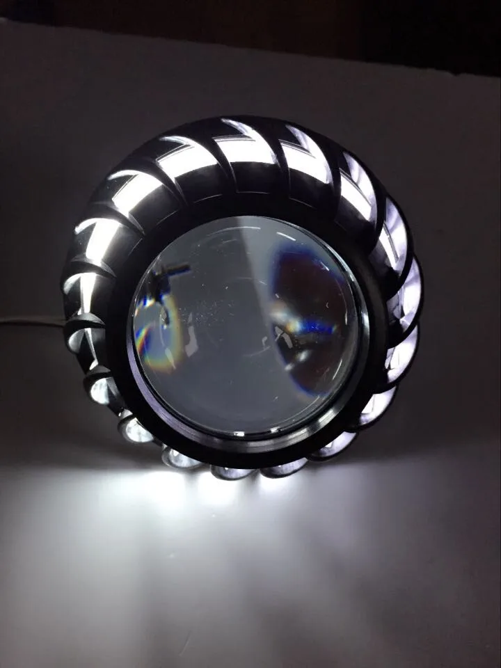 DLAND BI-XENON MINI PROJECTOR SILVER SHROUDS MASK TYPE TORNADO, FOR 2.5" MINI PROJECTOR H1
DLAND BI-XENON MINI PROJECTOR SILVER SHROUDS MASK TYPE TORNADO, FOR 2.5" MINI PROJECTOR H1