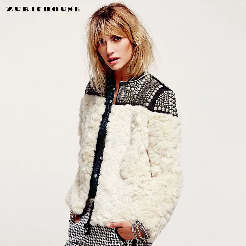 ZURICHOUSE 2019 Women's Winter Coat Wool Fur Long Sleeve Female Outerwear Beading Rivet Patchwork Thick Warm Faux Fur Jackets
ZURICHOUSE 2019 Women's Winter Coat Wool Fur Long Sleeve Female Outerwear Beading Rivet Patchwork Thick Warm Faux Fur Jackets