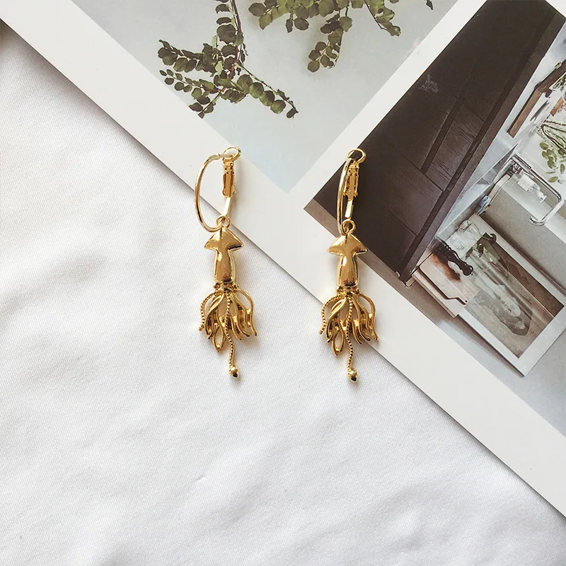 Long Ocean Squid Jellyfish Earrings Fashion New Beach Beach Holiday Wind Exaggerated Earrings
Long Ocean Squid Jellyfish Earrings Fashion New Beach Beach Holiday Wind Exaggerated Earrings