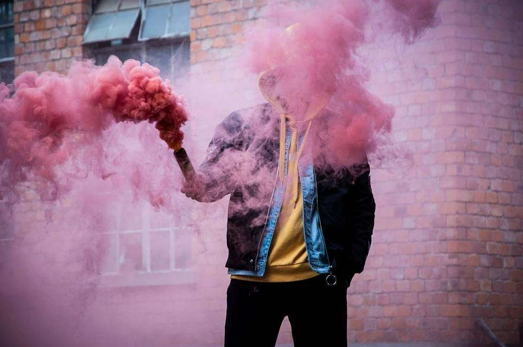 color Magic smoke props Tricks Fun Toy Pyrotechnics Background scene Studio Photography Prop smoke cake fog Magic trick Magician
color Magic smoke props Tricks Fun Toy Pyrotechnics Background scene Studio Photography Prop smoke cake fog Magic trick Magician