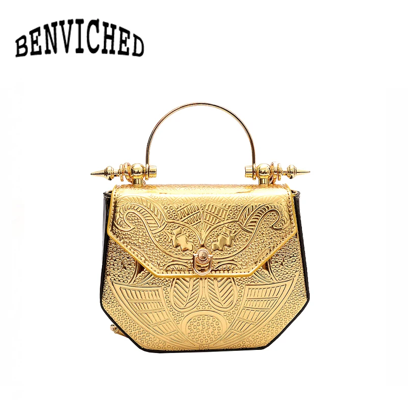 BENVICHED Chain small bag female 2019 summer new personality embossed hand-held saddle bag mini shoulder Messenger bag R455
BENVICHED Chain small bag female 2019 summer new personality embossed hand-held saddle bag mini shoulder Messenger bag R455