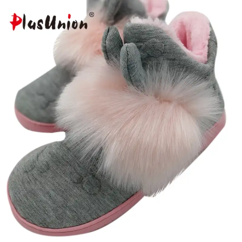 rihanna fuzzy slides