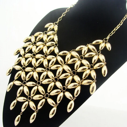 Exaggerated European Style Multilayer Flowers Chunky Choker Bib Statement Necklace N2266
Exaggerated European Style Multilayer Flowers Chunky Choker Bib Statement Necklace N2266