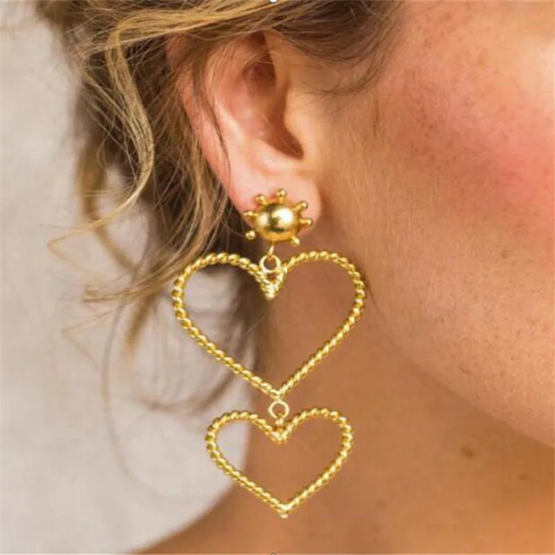 BUTEELUVV Small Big Heart Drop Earrings Fashion Jewelry Vintage Baroque Gold Hollow Geometric Heart Statement Earrings for Women
BUTEELUVV Small Big Heart Drop Earrings Fashion Jewelry Vintage Baroque Gold Hollow Geometric Heart Statement Earrings for Women