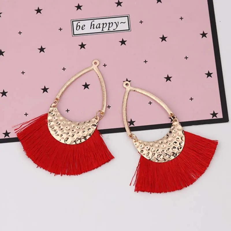 Mix color Drop shape Polyester Tassels Pendants for DIY Jewelry Making Earring Bag Clothing Accessory Ornament Decor 3PCs/lot
Mix color Drop shape Polyester Tassels Pendants for DIY Jewelry Making Earring Bag Clothing Accessory Ornament Decor 3PCs/lot