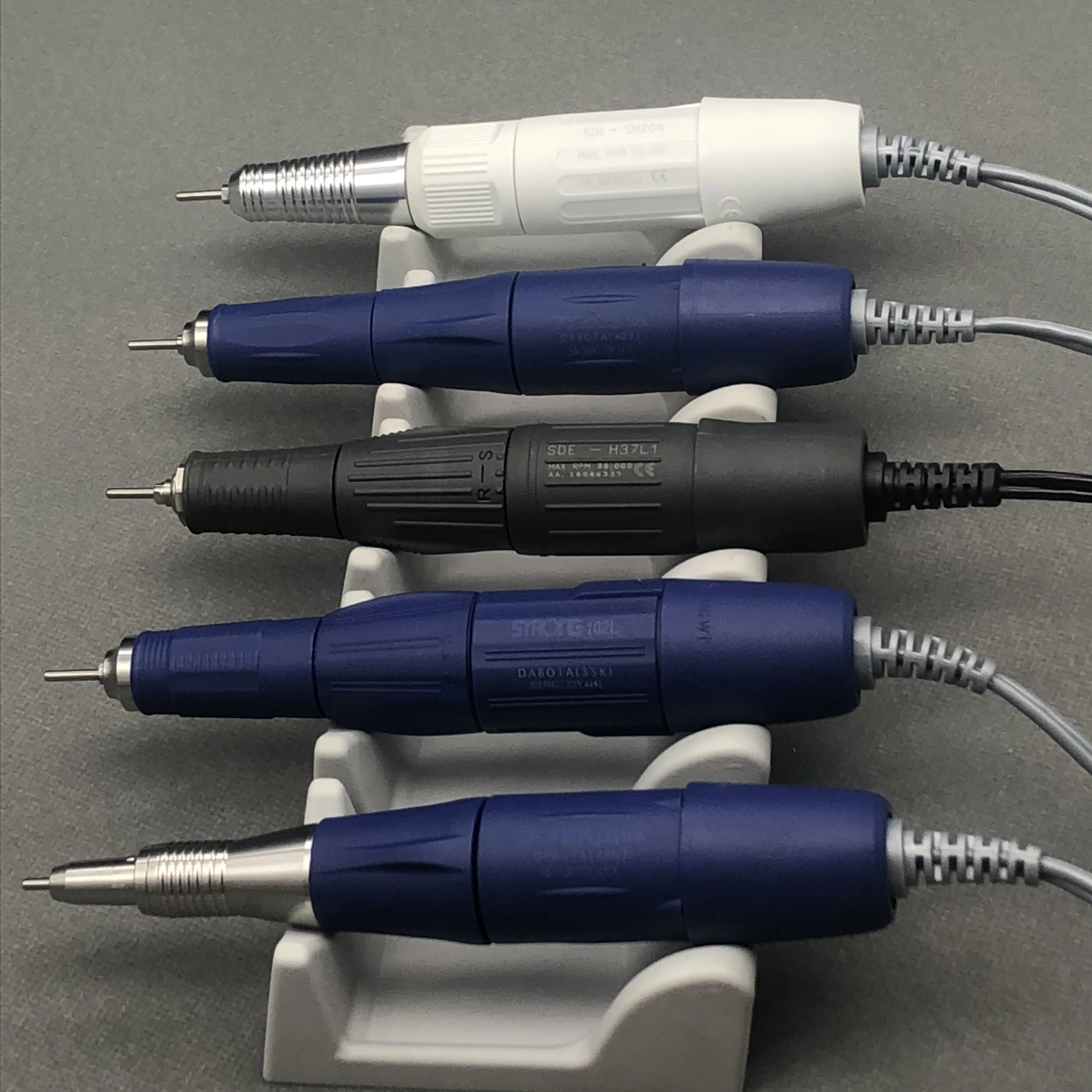 30K & 35K & 45K RPM Dental Marathon Micromotor Polishing Handpiece 2.35mm 102L 105L PLUS 105 H37L1 SH20N
30K & 35K & 45K RPM Dental Marathon Micromotor Polishing Handpiece 2.35mm 102L 105L PLUS 105 H37L1 SH20N