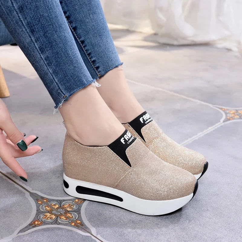 

Women Vulcanized Shoes Casual Wedge Platform shoes 2019 Spring Autumn Increasing Shoes Ladies Sneakers Female Loafers Shoes