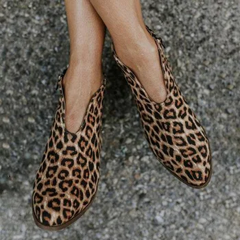 Women Leopard Ankle Boots Autumn Female Deep V Shape Pointed Toe Zip Vintage Fashion Shoes Ladies Platform Chunky Med Heels
Women Leopard Ankle Boots Autumn Female Deep V Shape Pointed Toe Zip Vintage Fashion Shoes Ladies Platform Chunky Med Heels