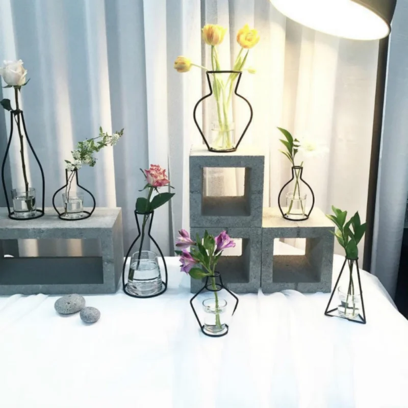 Home Party Decoration Vase Abstract Black Lines Minimalist Abstract Iron Vase Dried Flower Vase Racks Nordic Flower Ornaments
Home Party Decoration Vase Abstract Black Lines Minimalist Abstract Iron Vase Dried Flower Vase Racks Nordic Flower Ornaments