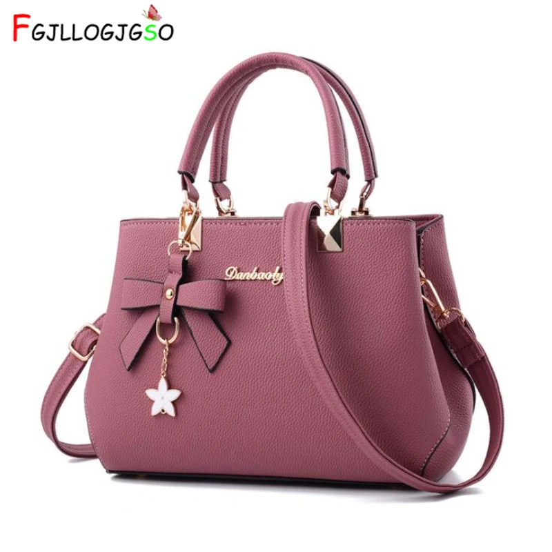FGJLLOGJGSO New 2019 Elegant Shoulder Bag Female Designer Luxury Handbags Women Bags Plum Bow Sweet Lady Messenger Crossbody Bag
FGJLLOGJGSO New 2019 Elegant Shoulder Bag Female Designer Luxury Handbags Women Bags Plum Bow Sweet Lady Messenger Crossbody Bag