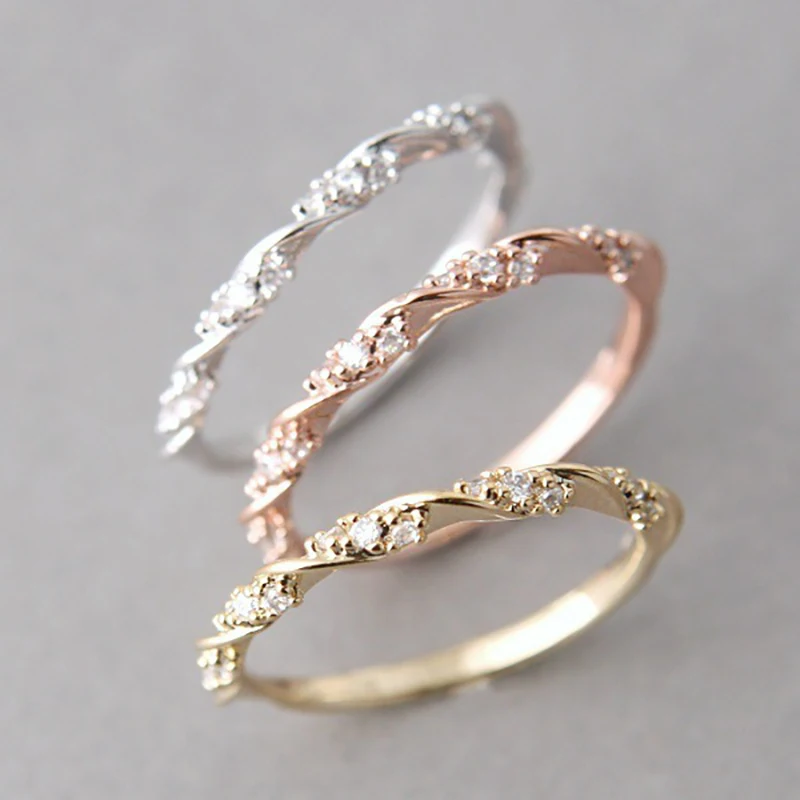 Top Quality Silver Gold Rose Gold Color Twist Classical Cubic Zirconia Wedding Ring for Woman Girl Austrian Crystals Gift Rings
Top Quality Silver Gold Rose Gold Color Twist Classical Cubic Zirconia Wedding Ring for Woman Girl Austrian Crystals Gift Rings