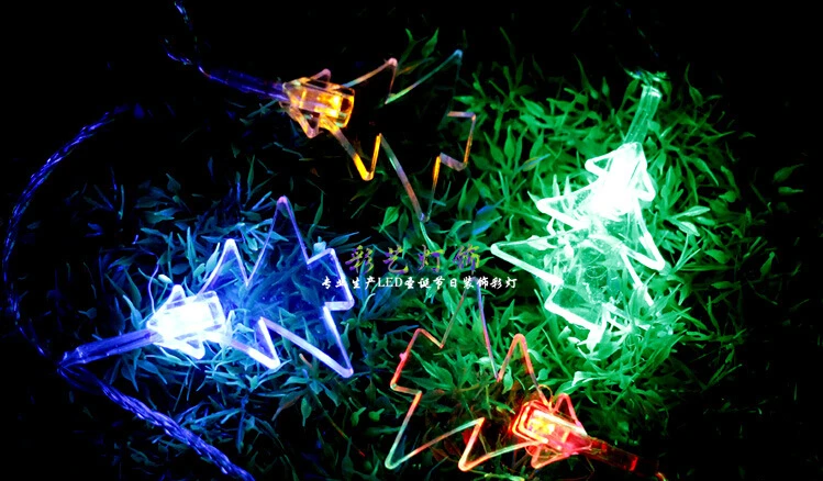 Colorful LED String Light Holiday Party Decoration Lights Pine Tree Flash Lighting Outdoor Christmas Tree Ornament
Colorful LED String Light Holiday Party Decoration Lights Pine Tree Flash Lighting Outdoor Christmas Tree Ornament