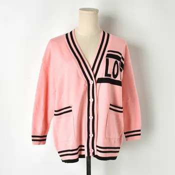 New Women's Cardigans V-neck Striped 2018 Autumn Designer Sweaters Female Love Letters Casual Loose Pink Blue Party Top Coats
New Women's Cardigans V-neck Striped 2018 Autumn Designer Sweaters Female Love Letters Casual Loose Pink Blue Party Top Coats