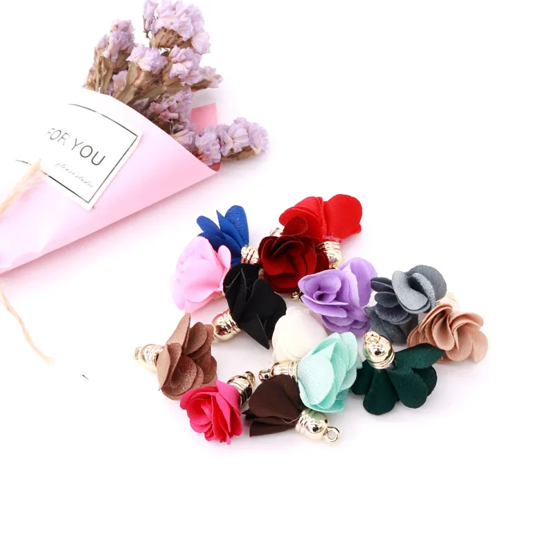 25mm Flower pendant jewelry accessory material small cloth pendant colorful fresh and lovely little flowers 50 pieces
25mm Flower pendant jewelry accessory material small cloth pendant colorful fresh and lovely little flowers 50 pieces